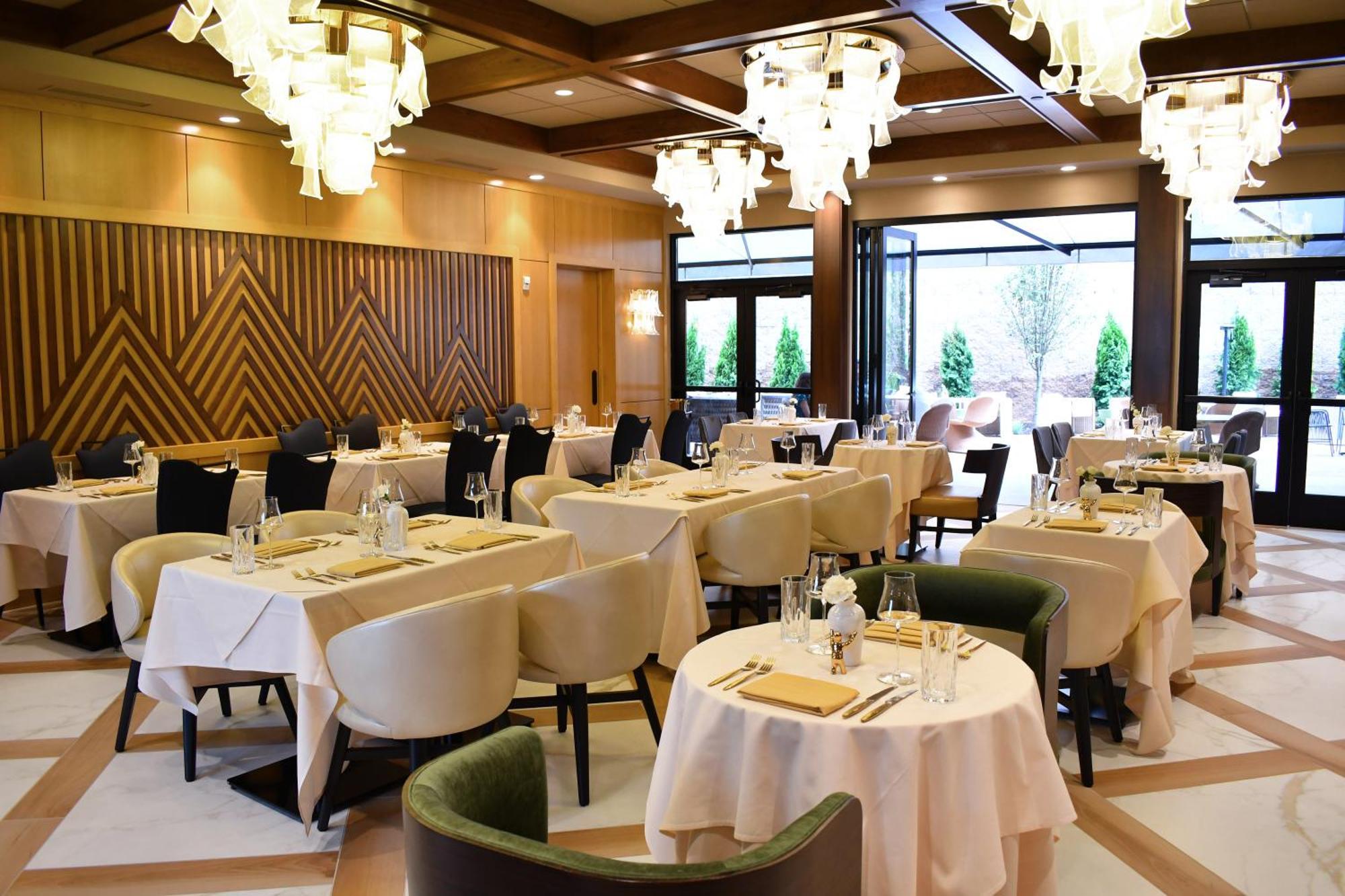 The Swiftwater Hotel Kültér fotó