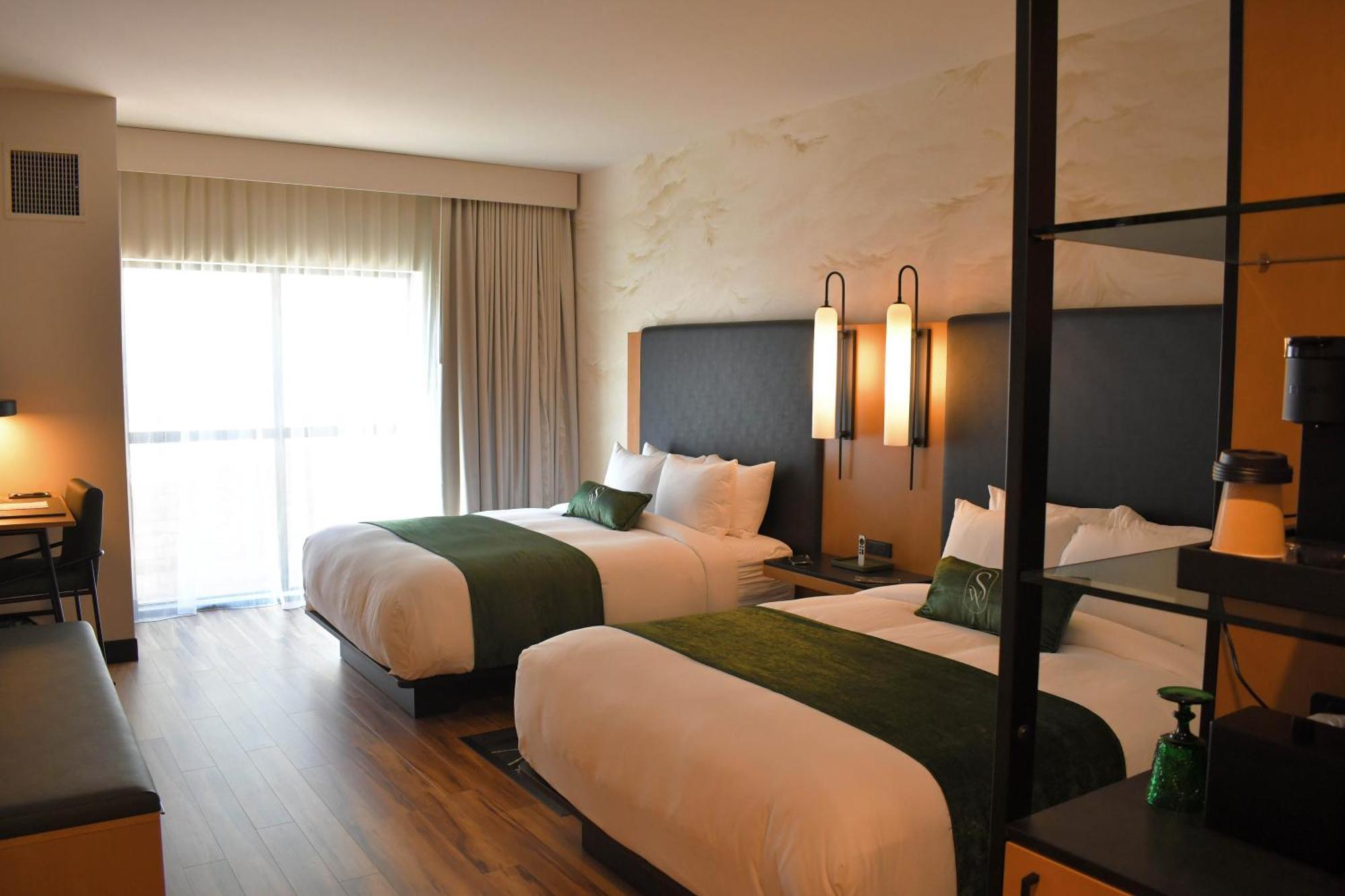 The Swiftwater Hotel Kültér fotó