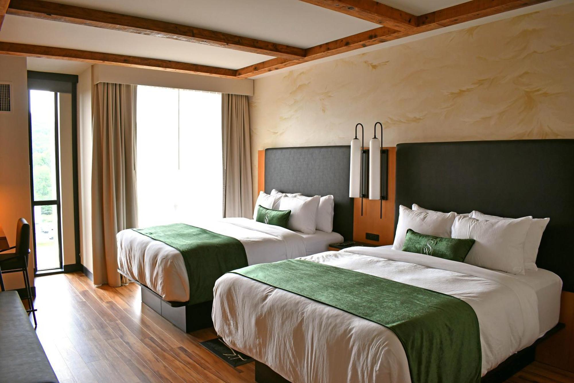 The Swiftwater Hotel Kültér fotó